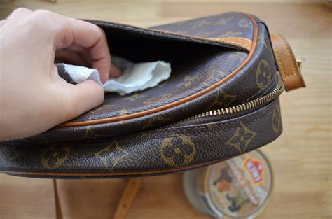 how to clean inside lv bag|does louis vuitton clean bags.